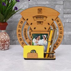 Office desk calendar with photo frame