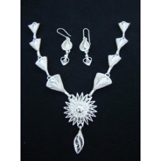 Necklace 8699159