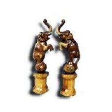 Wooden elephant Pair 1