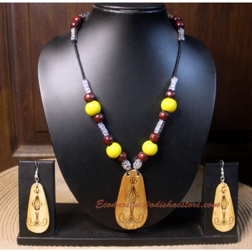 Bamboo Etched Pendant and Marble Necklace with Earrings