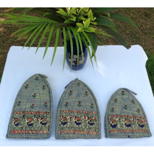 HAND-PAINTED MADHUBANI TEA COZY 10