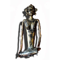 Brass Dokra figurine-musician sitting 1